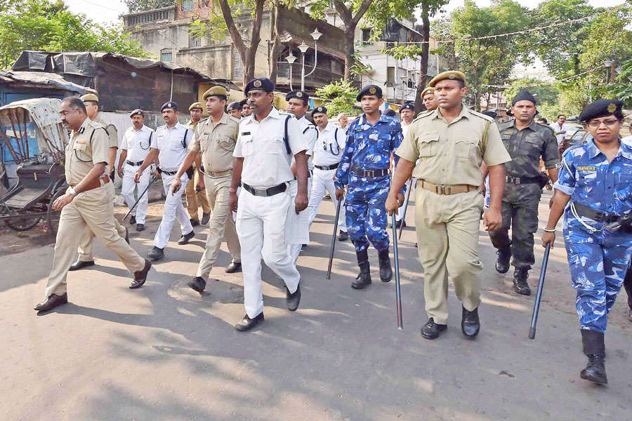 Security Personnel Patrol During 5th Phase Of West Bengal Assembly ...