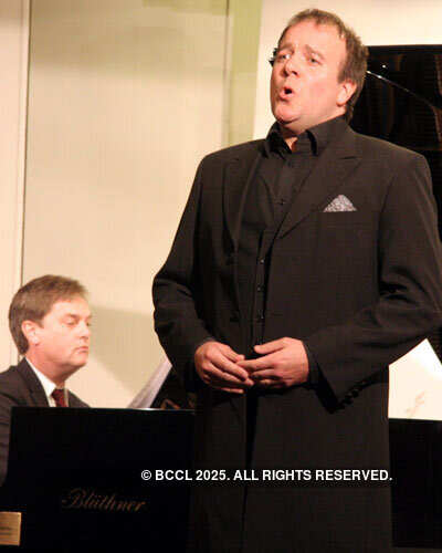 Opera Group performs