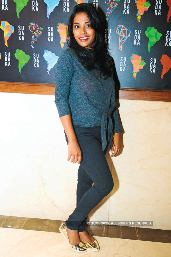 Sunil Menon&rsquo;s 50th b&rsquo;day party