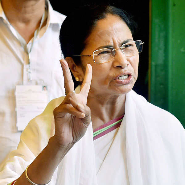 Mamata Banerjee Showing Victory Sign After Casting Her Vote At A ...