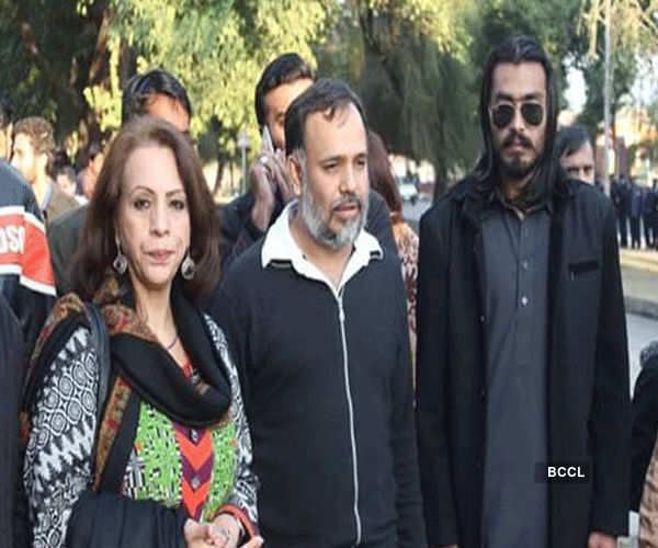 Rights activist killed in Karachi