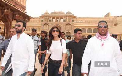 Shilpa, Raj visit Jaipur & Agra