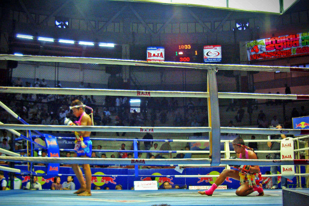 Boys, Muay Thai boxers fighting, Paktonchai, Korat 