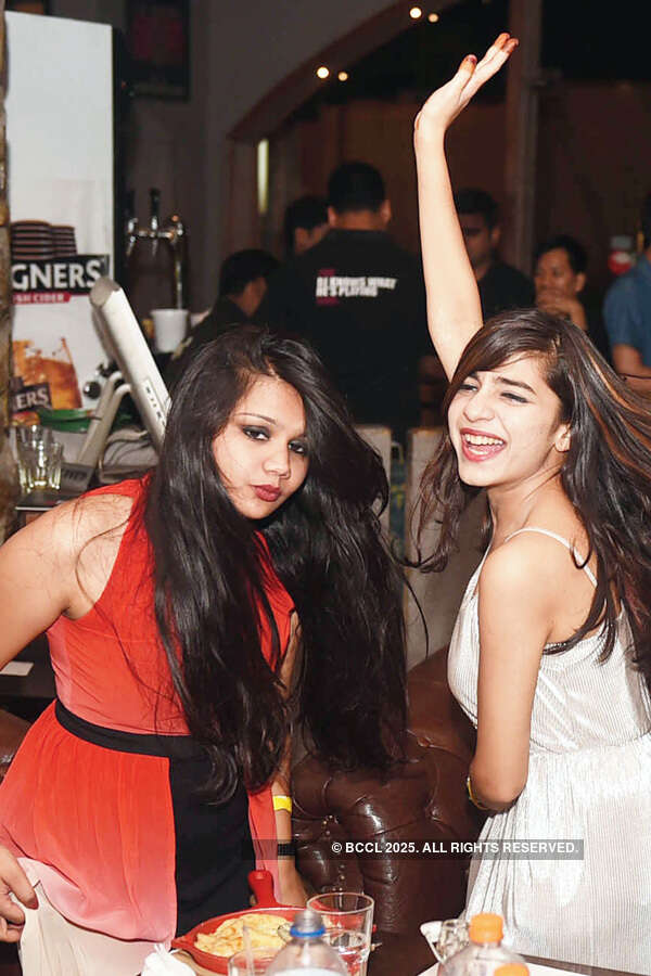 The Flying Saucer Cafe V2.0: Launch