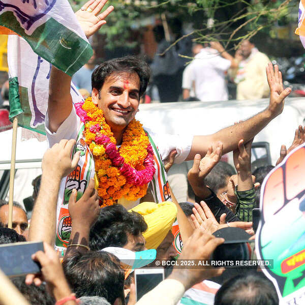 MCD bypoll: Good show by AAP, Congress