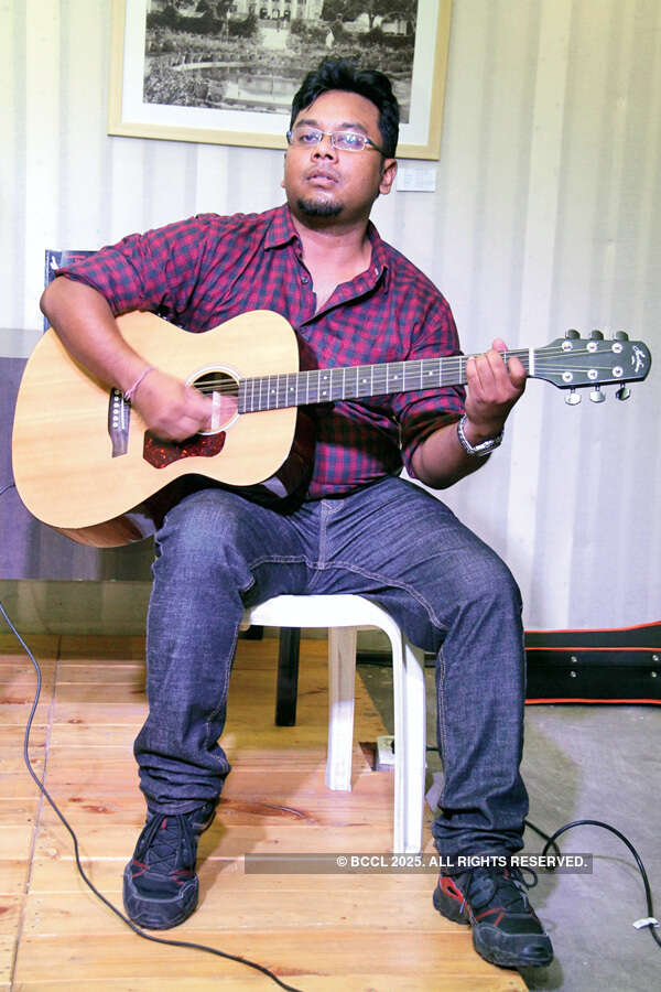 Socialites at book launch