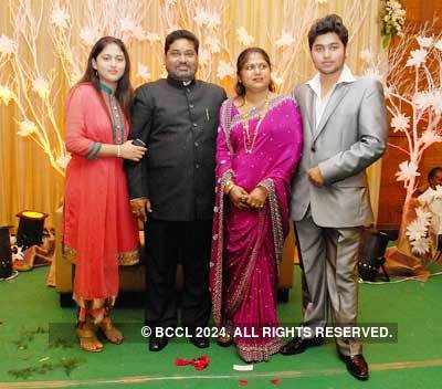 Nitin & Sumedha Raut Anniv. party