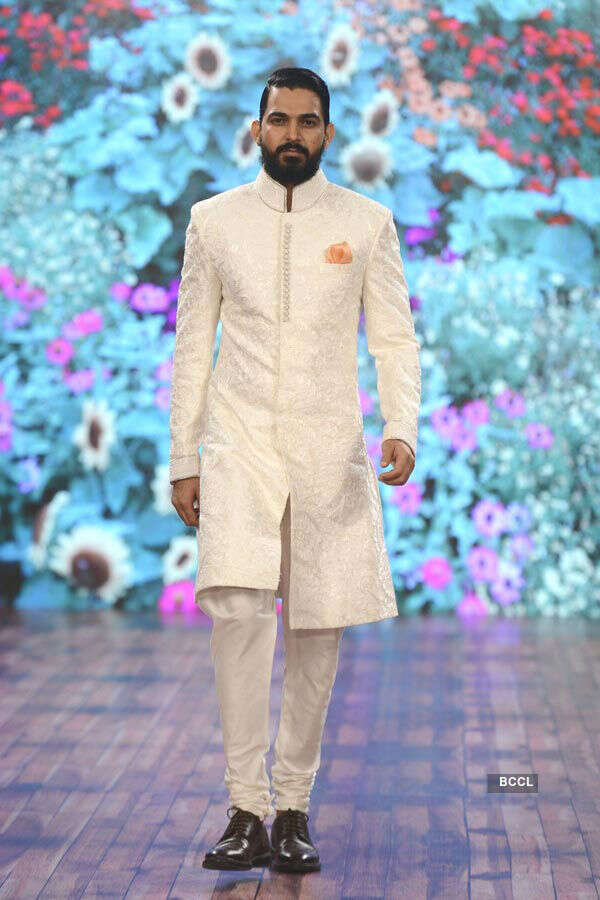 IBFW 2016: Day 2: Riddhi & Siddhi