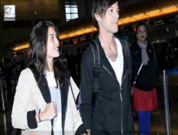 Louis Tomlinson-Danielle Campbell spotted hand in
hand at airport