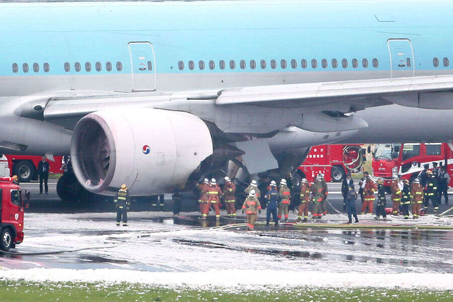 Korean air plane catches fire, 300 evacuated