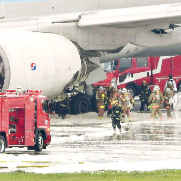 Korean air plane catches fire, 300 evacuated