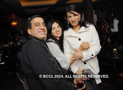 Ravi Bajaj's bar launch