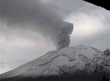 Mexico's Popocatepetl volcano shows activity