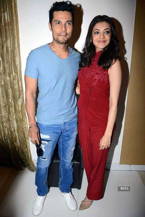 Do Lafzon Ki Kahani: Promotion