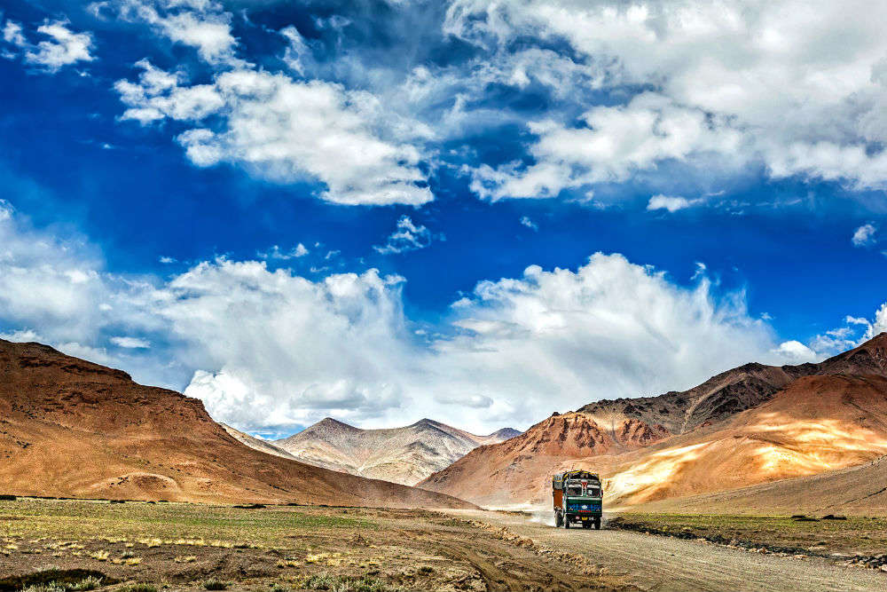 A Complete Guide to the Manali-Leh Road Trip