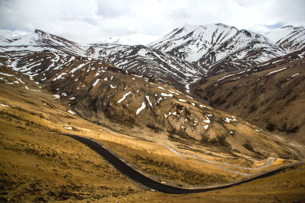 A Complete Guide to the Manali-Leh Road Trip A Complete Guide to the Manali-Leh Road Trip