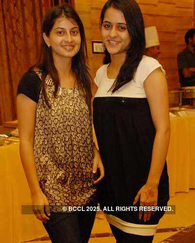 Shweta, Vishal's ring ceremony