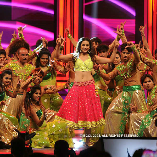 63rd Britannia Filmfare Awards South: Peppy Performances