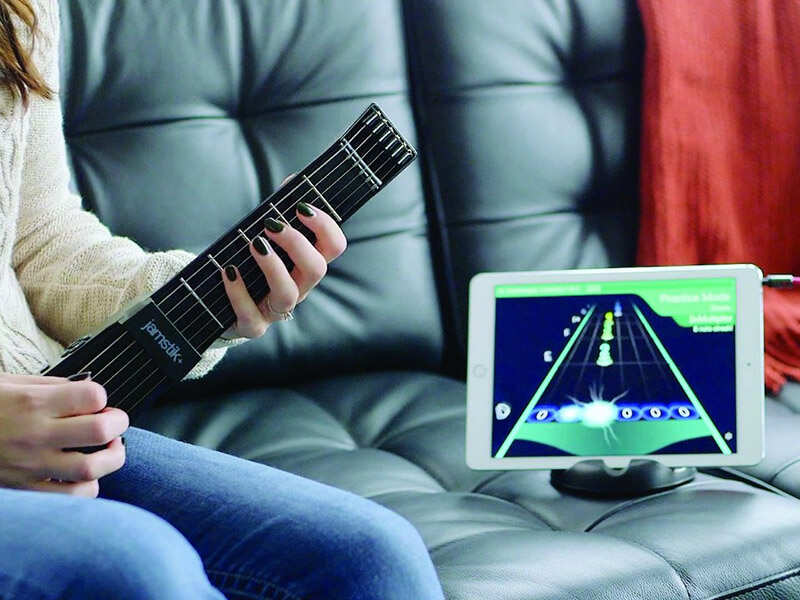 Гаджеты слушать. Smart Guitar. Unique gadgets.