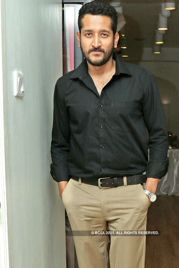 Socialites attend get-together