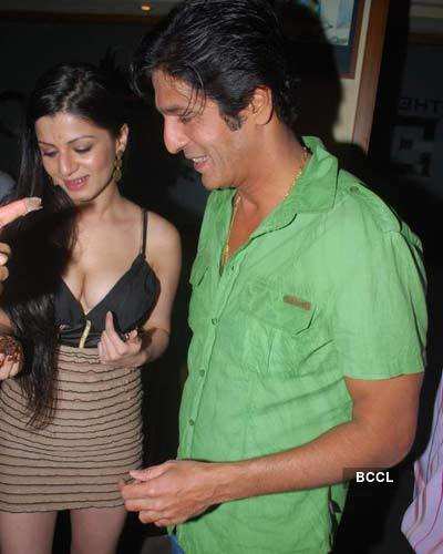 Kainaat's b'day bash