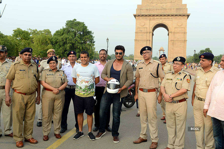 Arjun campaigns for road safety