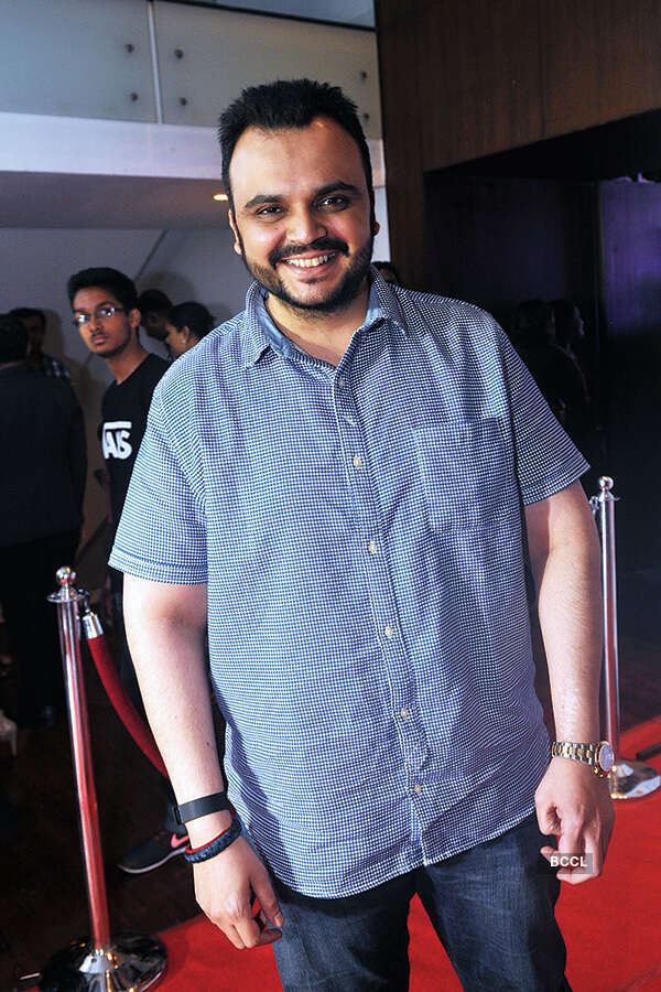 Celebs attend fashion show