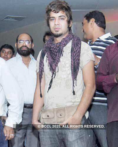 Fashion at Aura Lounge