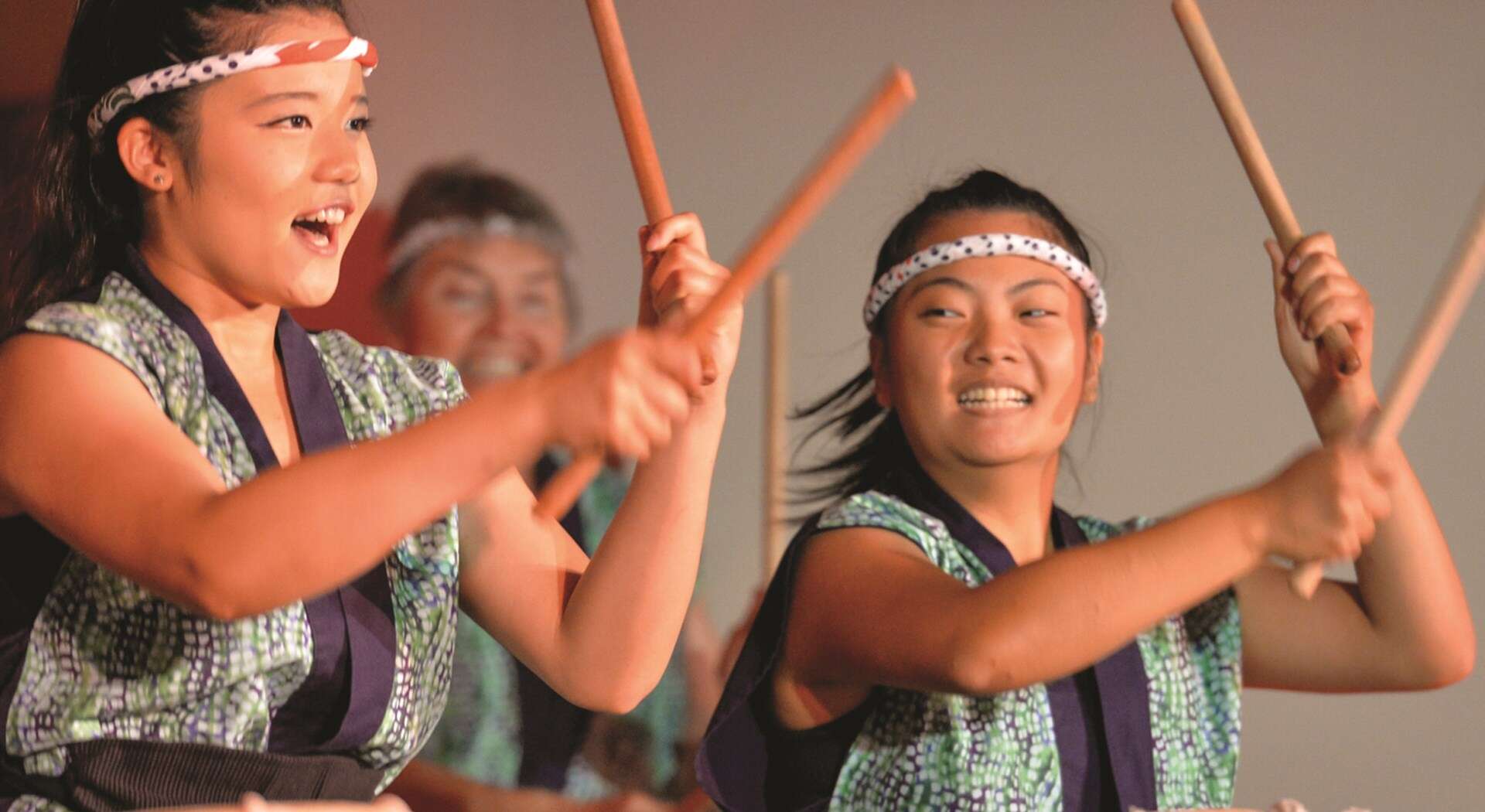 Folklorama folklorenama_winnipeg