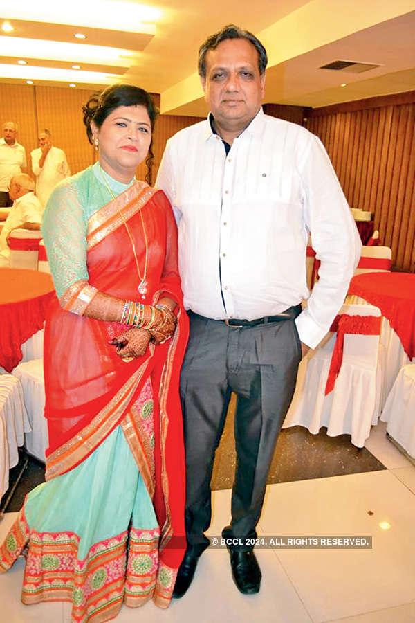 Sanjiv & Rashmi’s 25th wedding anniv.