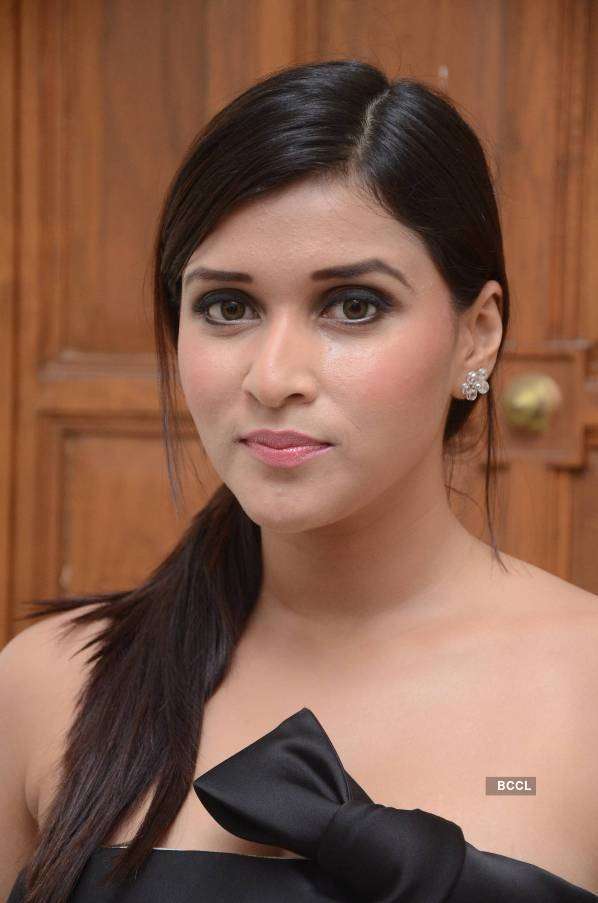 Mannara Chopra