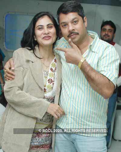 Manisha, Captain Vijay Golchha