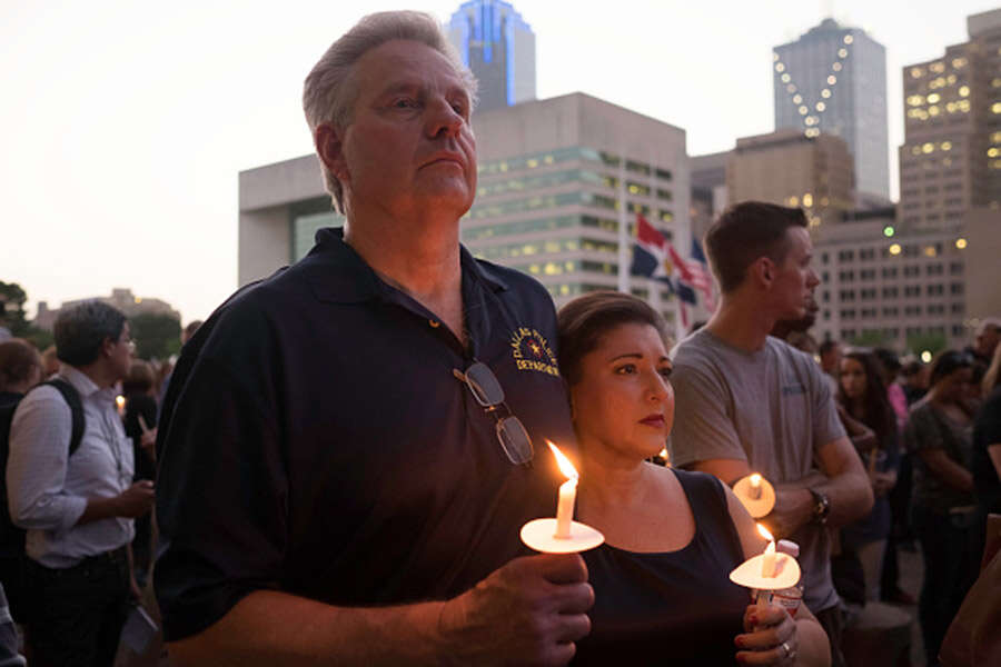 Dallas holds vigil for 5 slain police officers