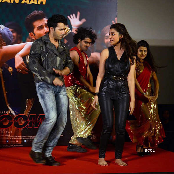 Varun Dhawan And Parineeti Chopra During The Launch Of Song Jaaneman Aah From Bollywood Film