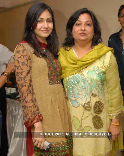 Neha and Meena Bembi 