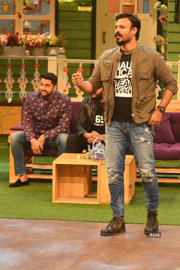 SRK promotes Raees on The Kapil Sharma Show