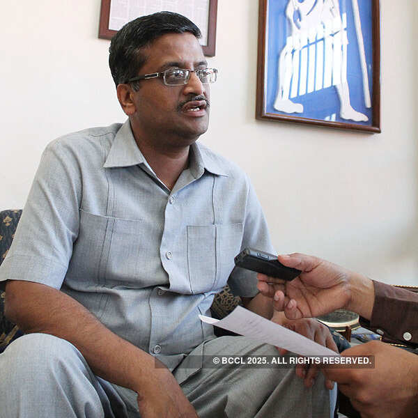 Khemka tops law entrance exam