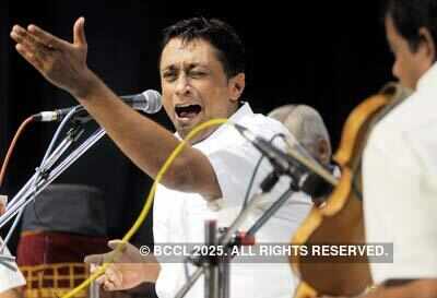 Sanjay Subramaniam photos