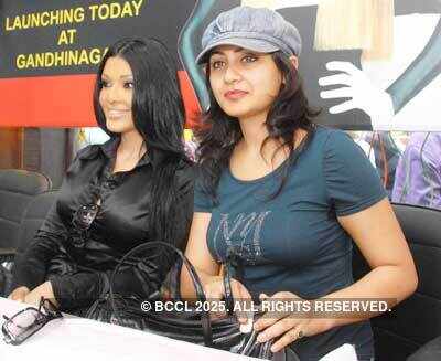 Rimi Sen, Koena Mitra pics