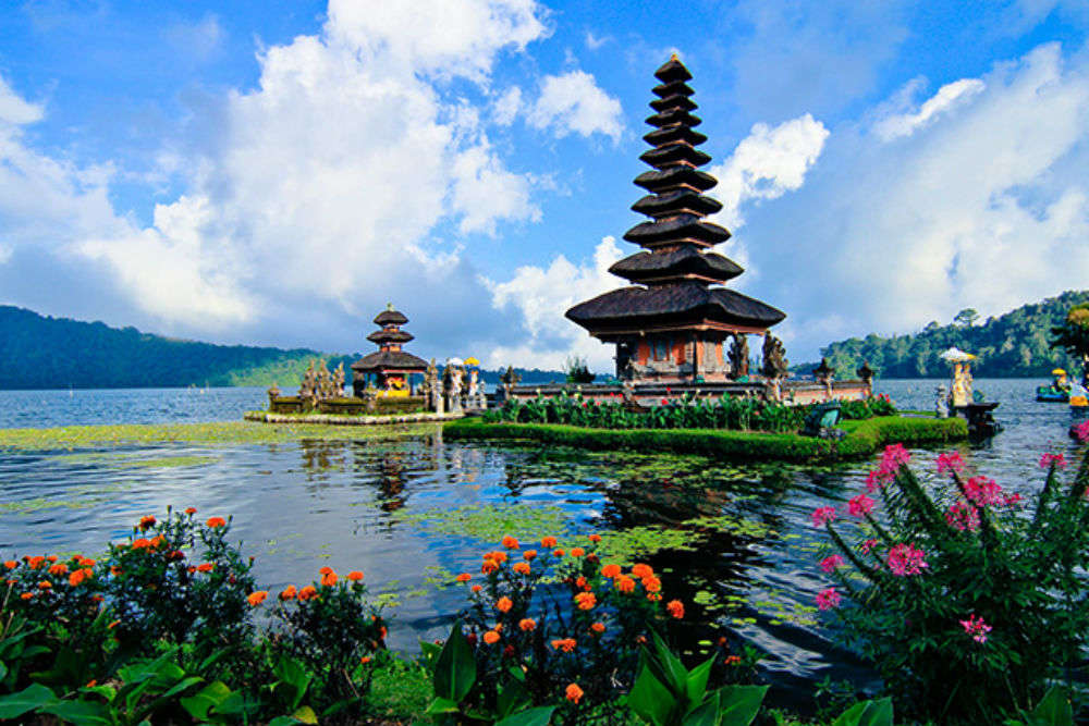 Bali Travel Guide: Find the Bali Tourist Guide Information at