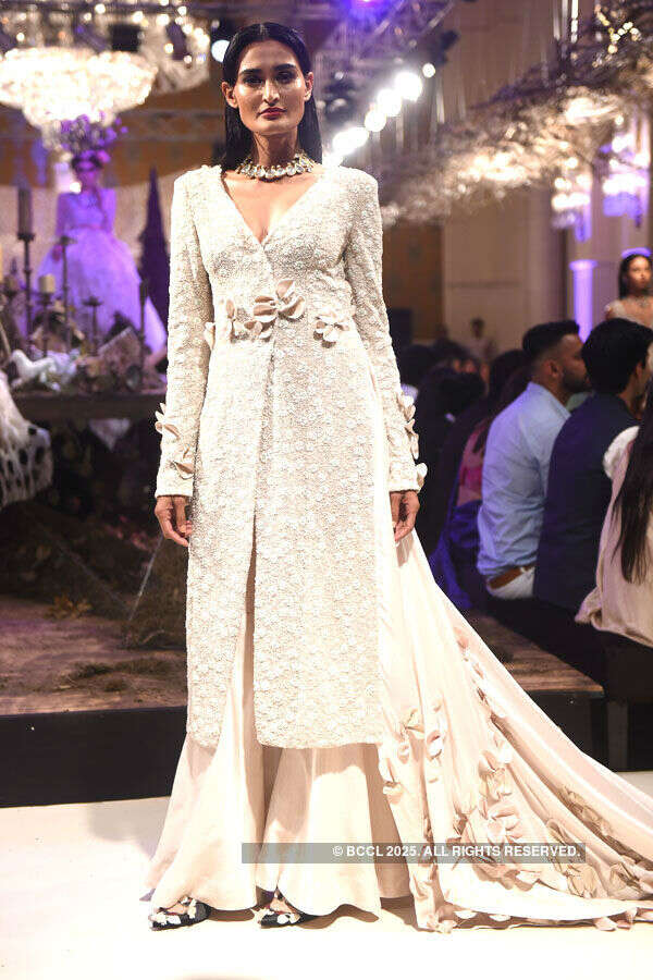 ICW 2016: Anamika Khanna