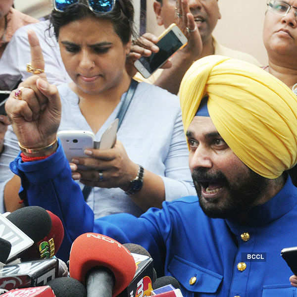 Sidhu takes on BJP but mum on joining AAP