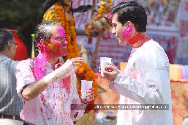 25 Best photos of Hottest Holi party