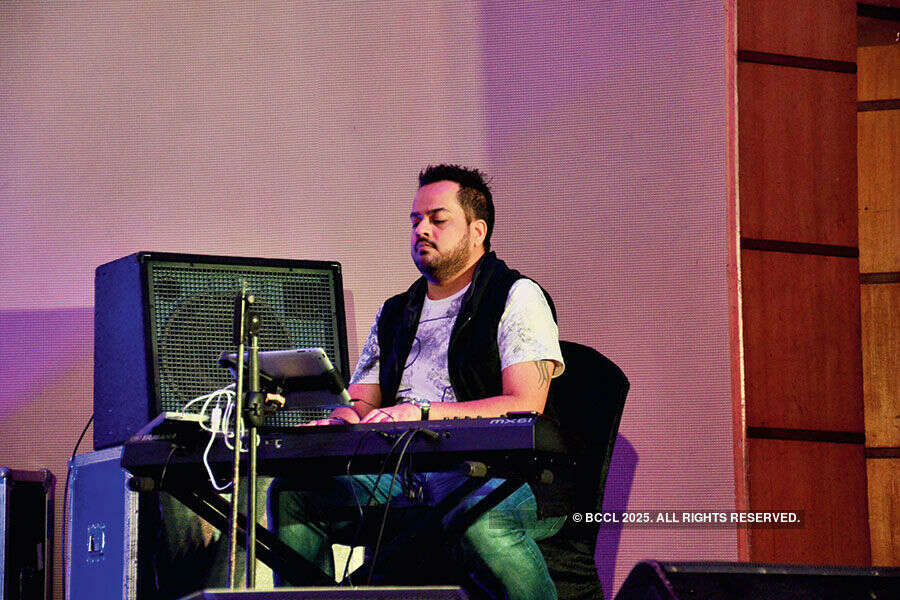 Monsoon Blues concert