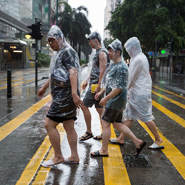 Typhoon Nida hits Hong Kong