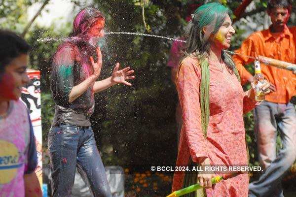 25 Best photos of Hottest Holi party