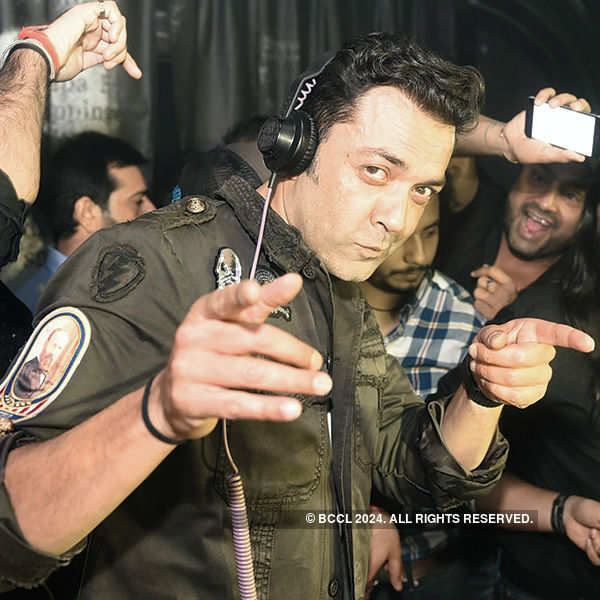 Bobby Deol performs at RSVP