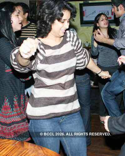 Party at Turquoise Cottage 