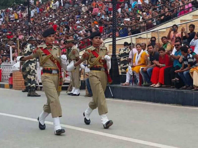 No drab retreat: Attari&rsquo;s festival of women