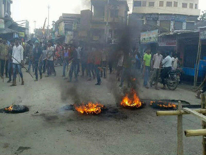 Bihar: Communal clashes over video on deities